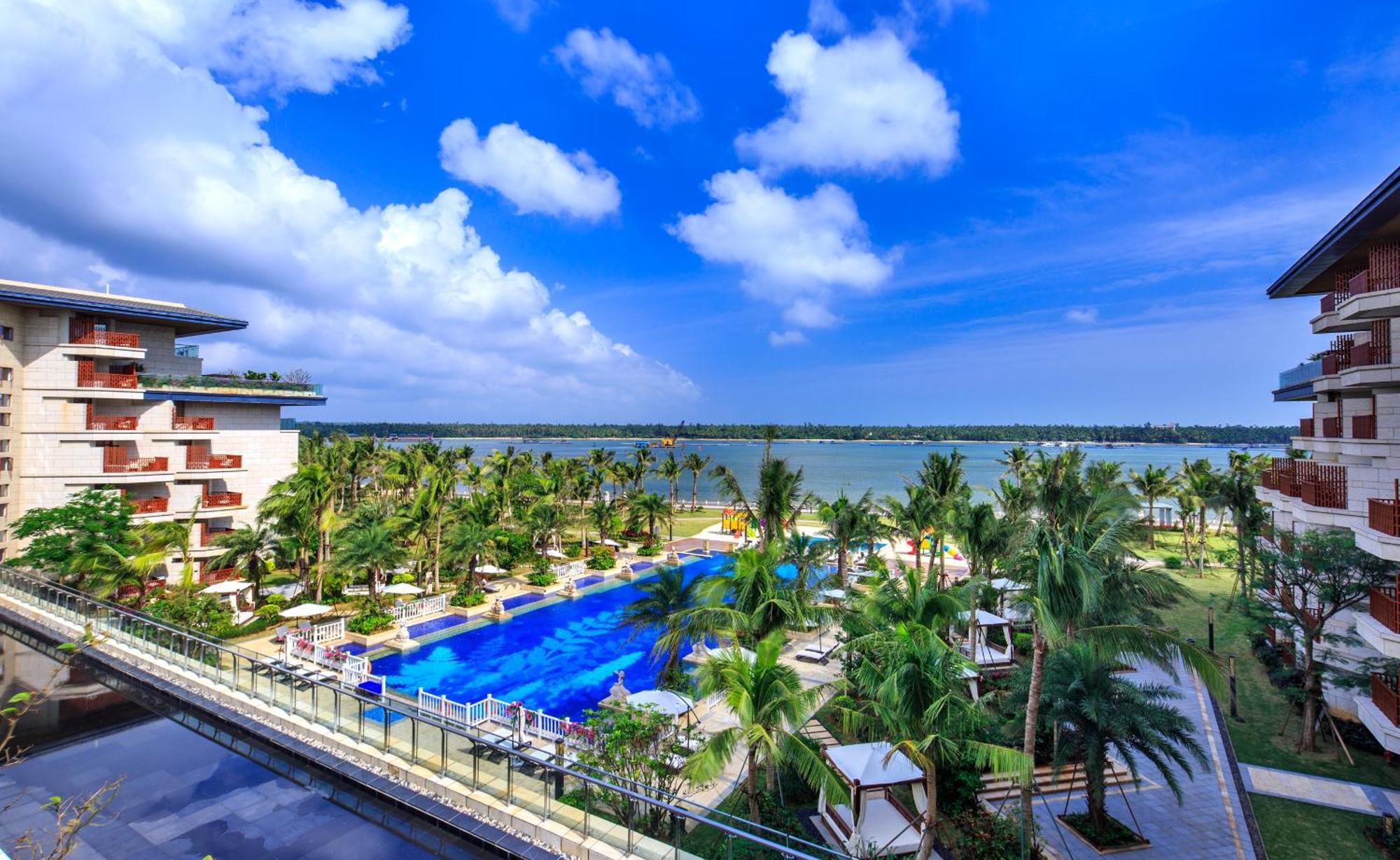 Wyndham Grand Plaza Royale Wenchang Exterior photo