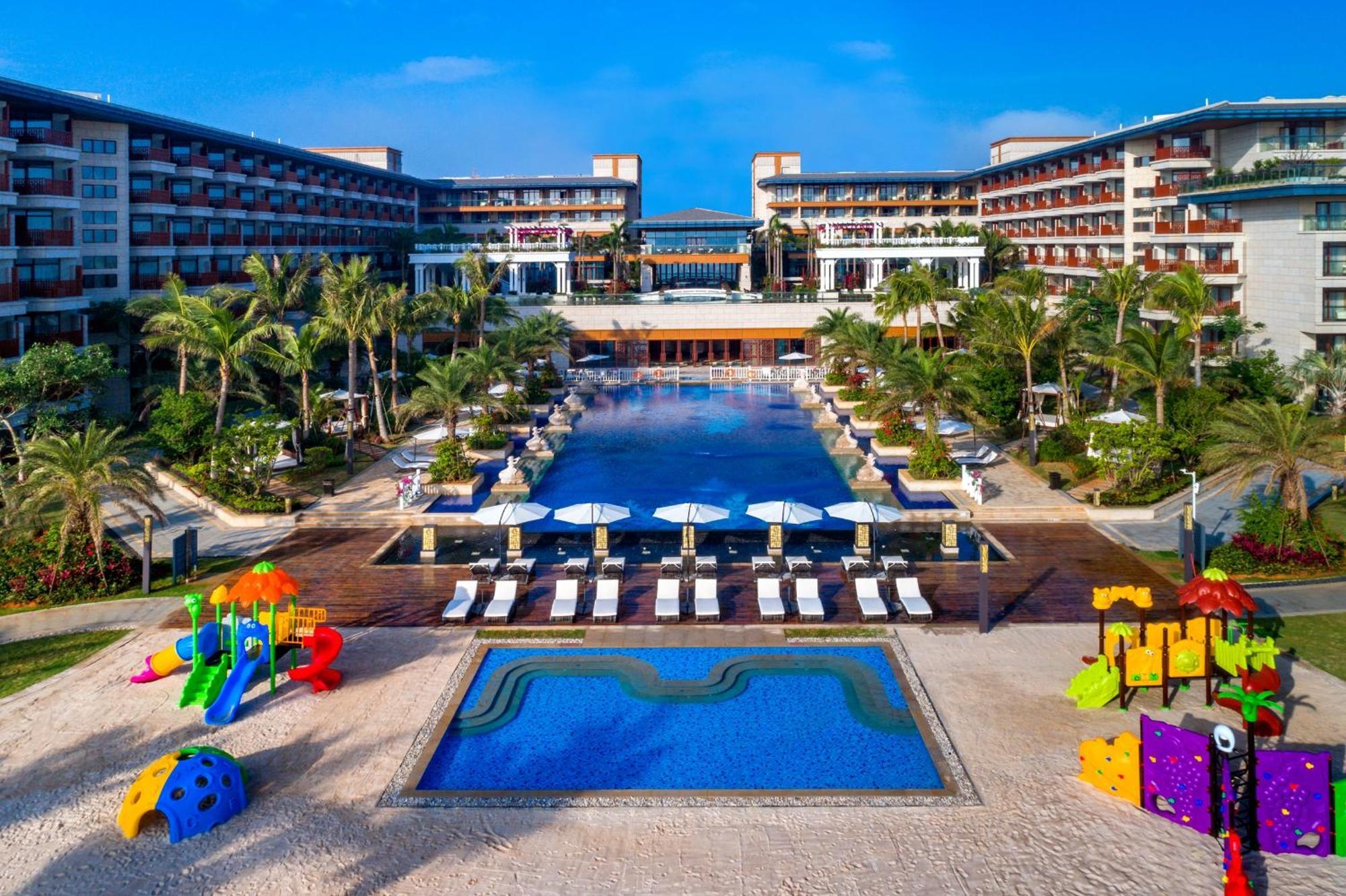 Wyndham Grand Plaza Royale Wenchang Exterior photo