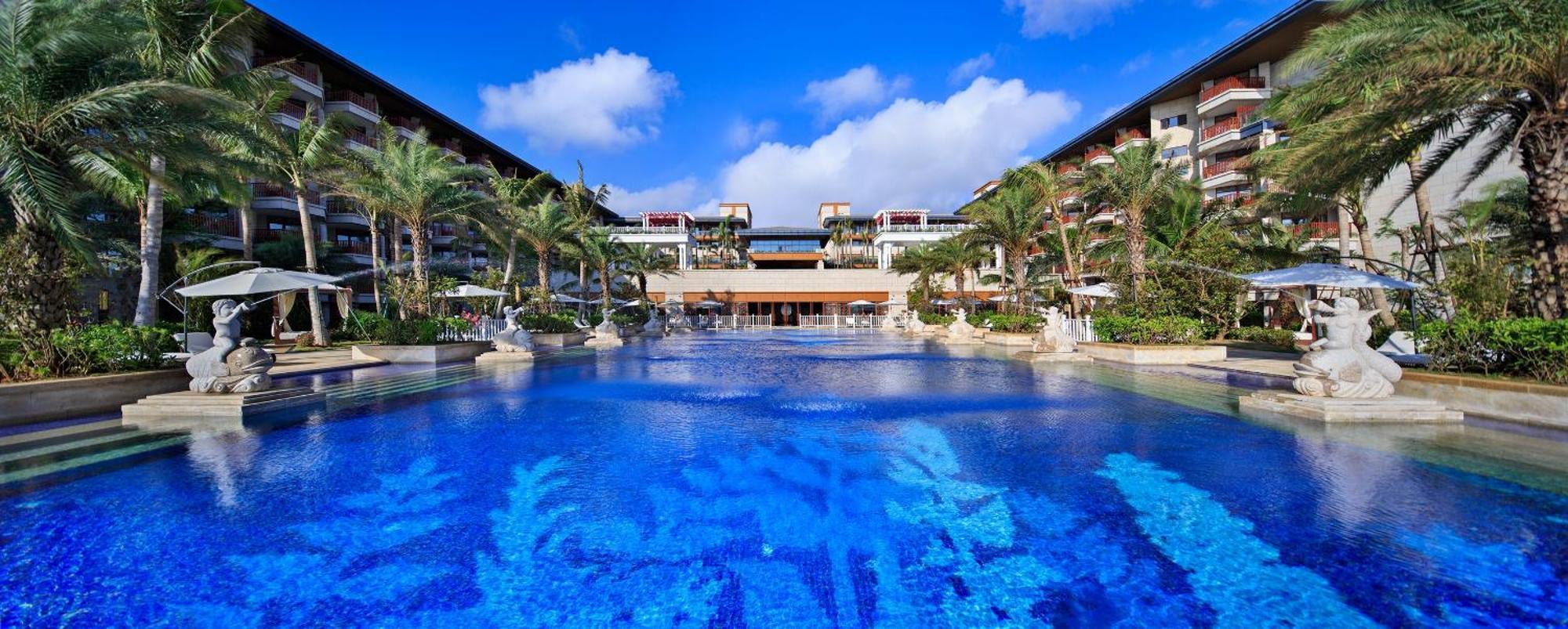 Wyndham Grand Plaza Royale Wenchang Exterior photo