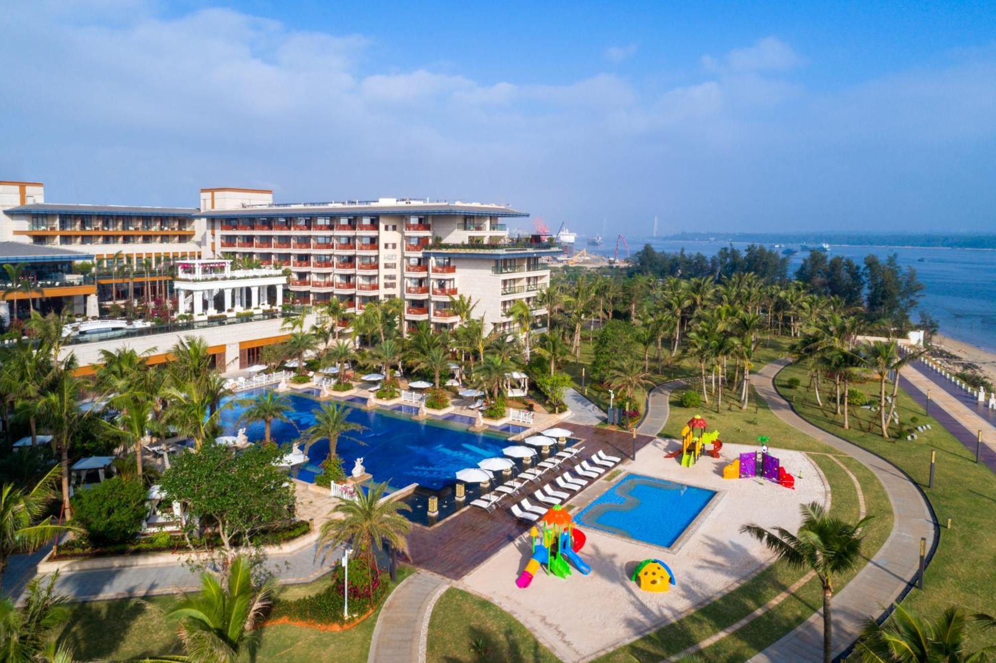 Wyndham Grand Plaza Royale Wenchang Exterior photo