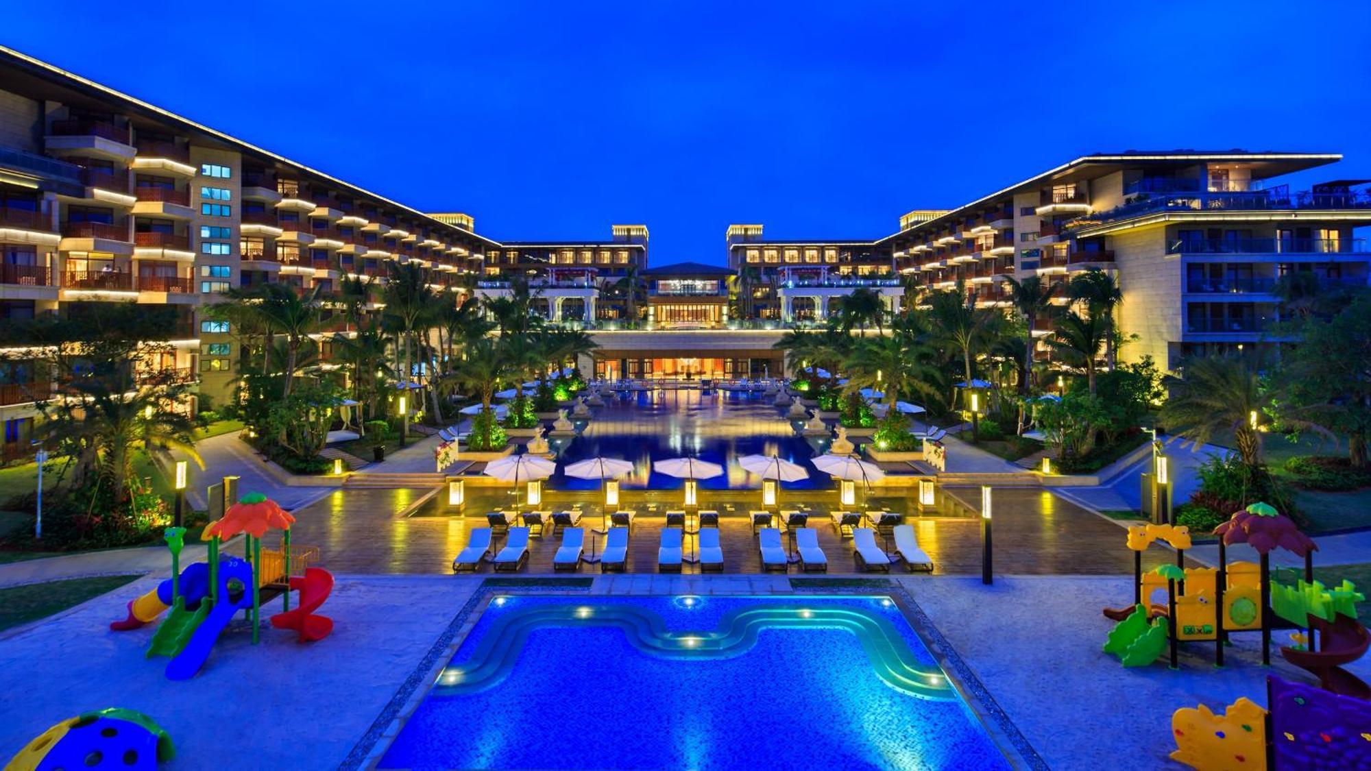 Wyndham Grand Plaza Royale Wenchang Exterior photo