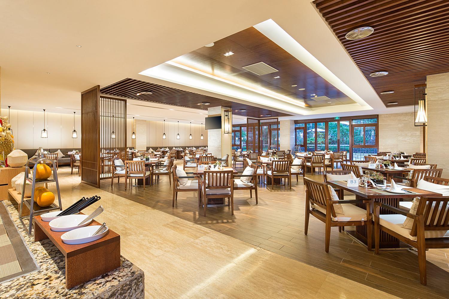 Wyndham Grand Plaza Royale Wenchang Exterior photo